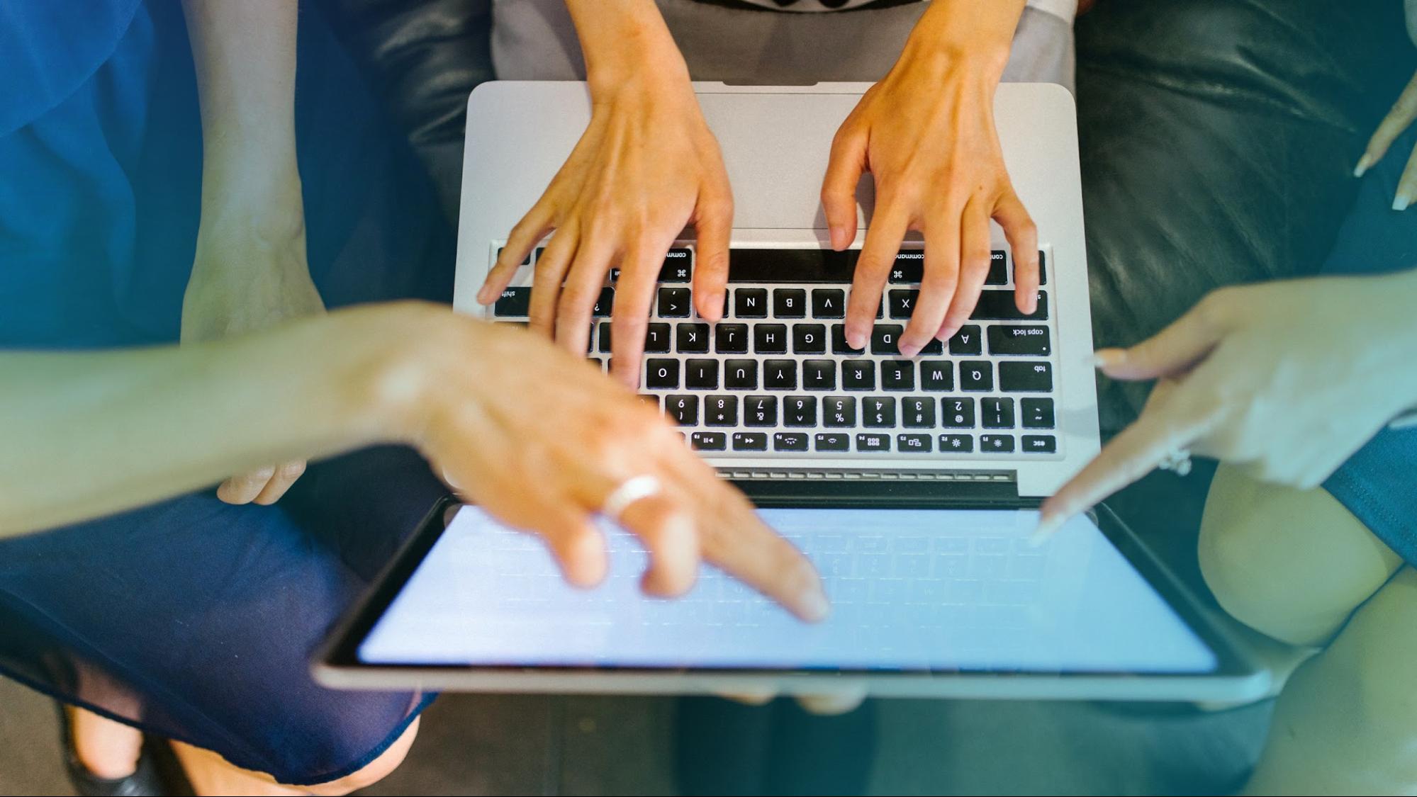 Web3 Convention Booth Checklist: Things to Have on Hand